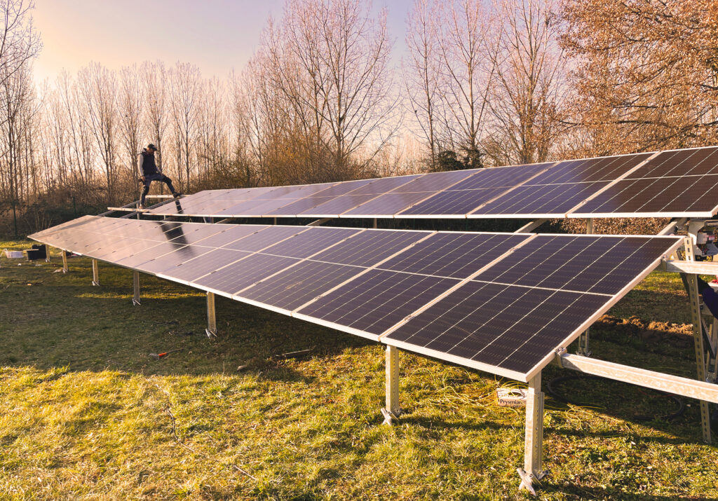 Lakossági földre telepítés